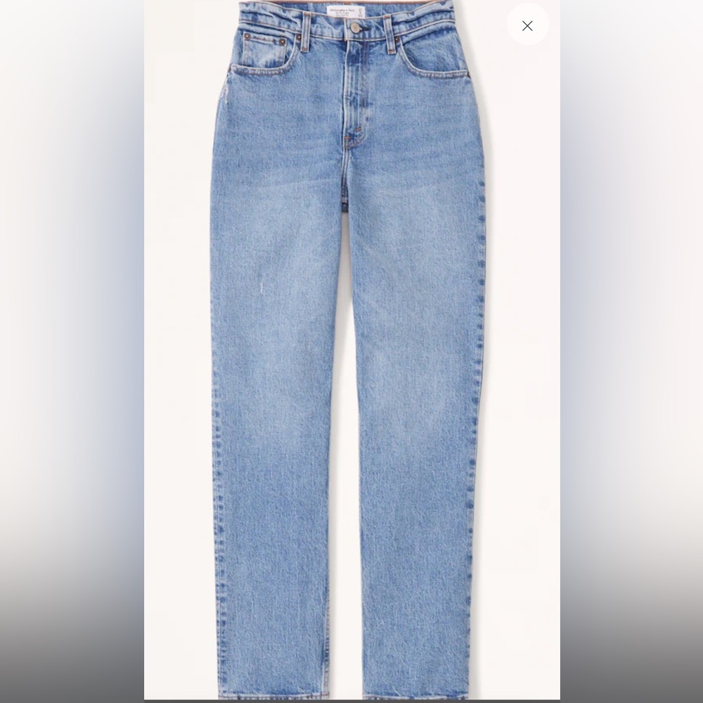 Abercrombie and Fitch 90’s Straight Ultra High Rise Jeans